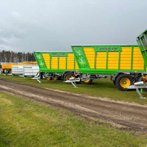 Joskin Silo-Space trailere klar til landbrug på udendørs areal